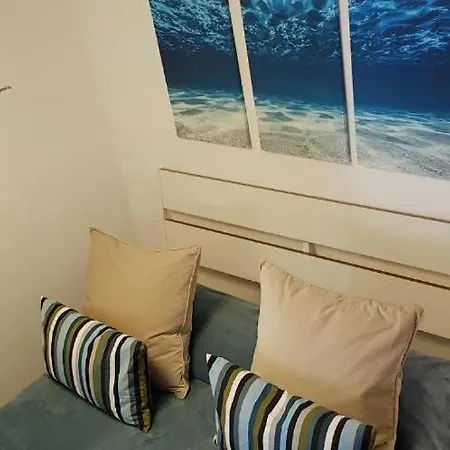 La Casa Rosa 2 דירה *